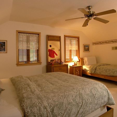 Swiss Woods Bed And Breakfast Lititz Exterior foto