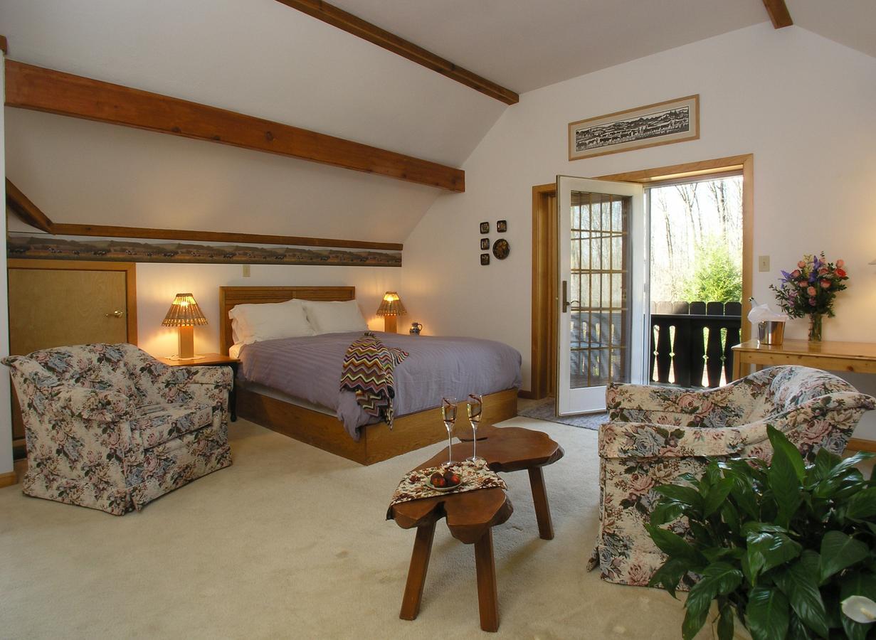 Swiss Woods Bed And Breakfast Lititz Exterior foto
